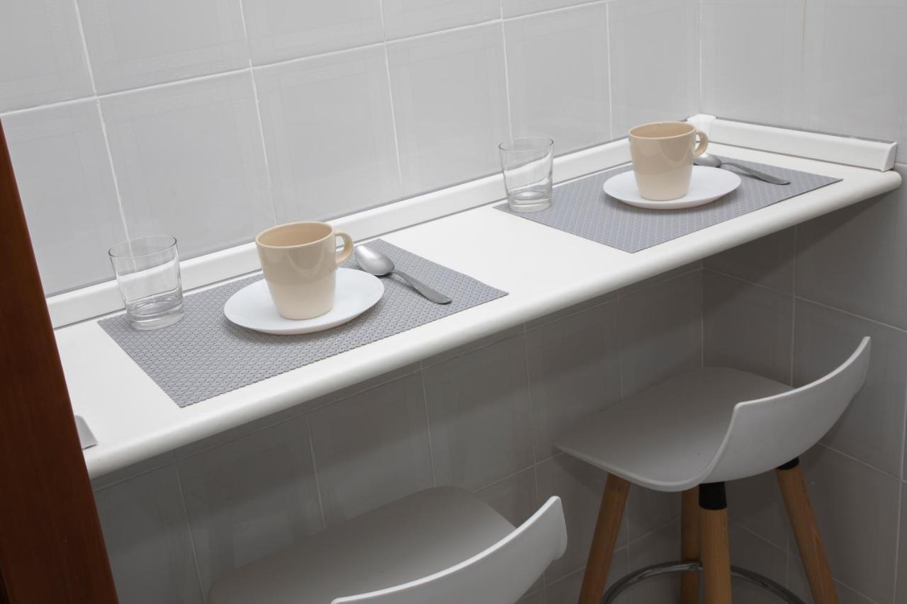Appartamento Moderno Metro B San Paolo Rom Exteriör bild