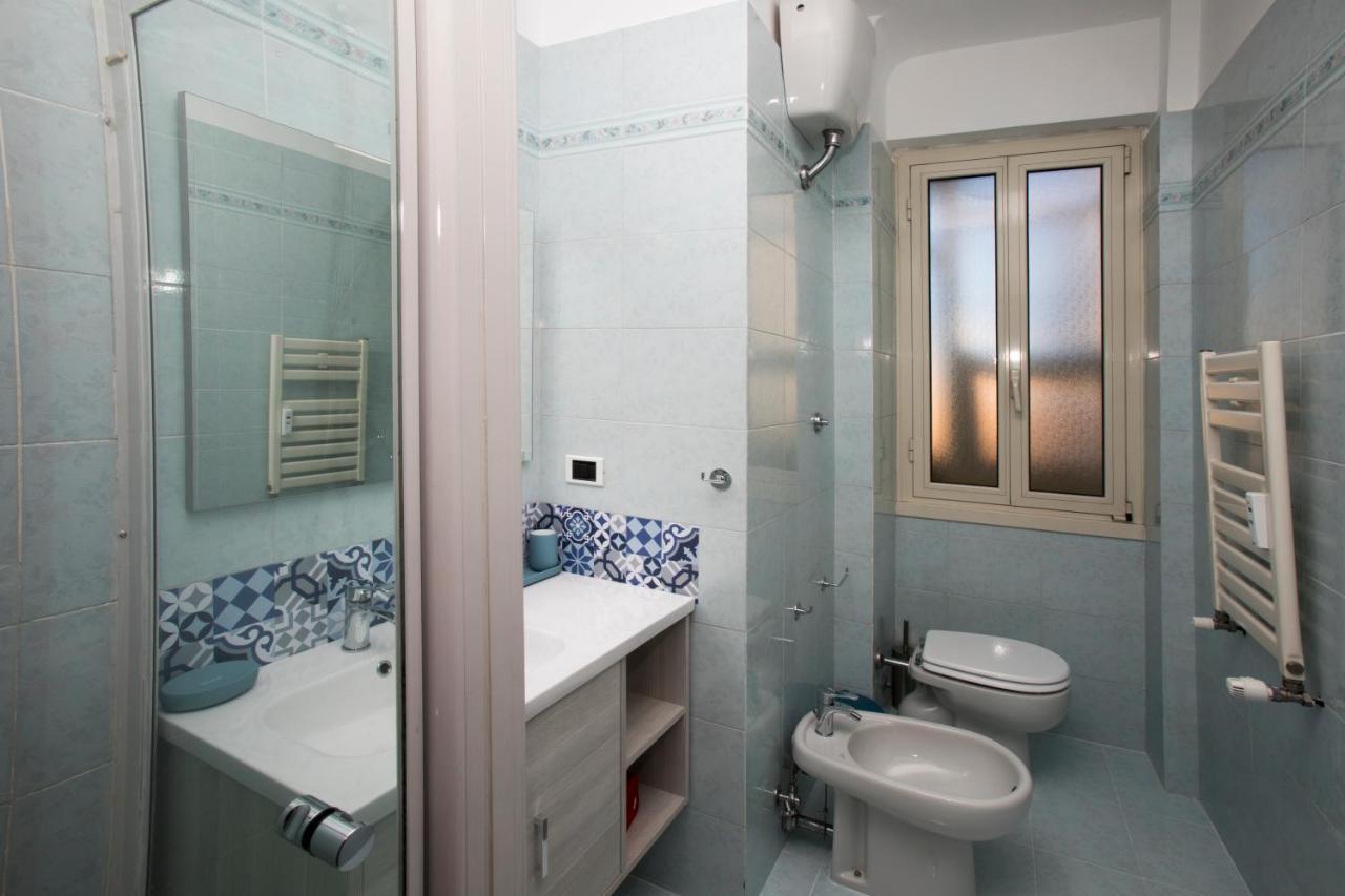 Appartamento Moderno Metro B San Paolo Rom Exteriör bild